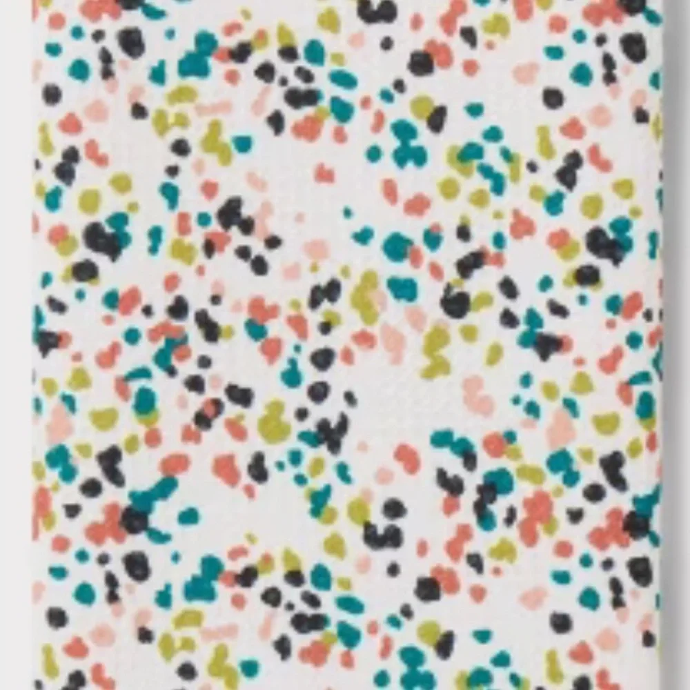 2!!!! ROOM ESSENTIALS NWT quick dry waffle print hand towels